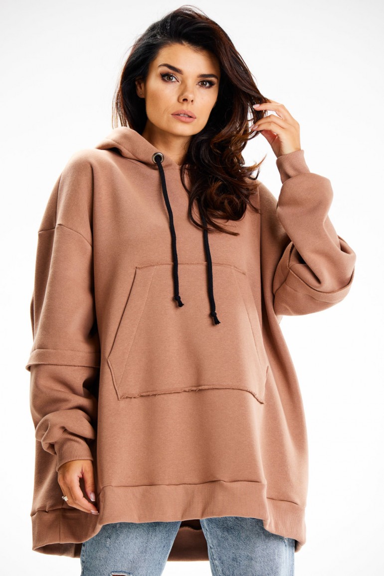 CM7550 Bluza damska z ozdobnymi naszywkami - beżowa