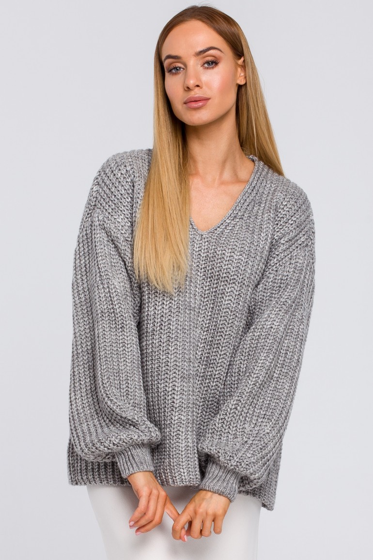CM4804 Luźny sweter z dekoltem w serek - szary