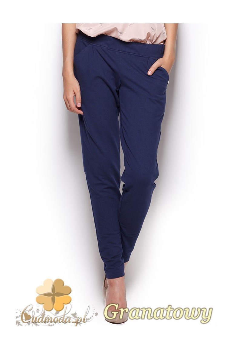 CM0961 FIGL M305 Eleganckie dresowe spodnie z kieszeniami - granatowe