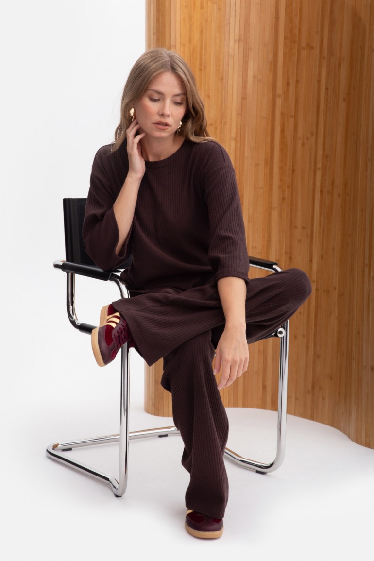 DM1479 Spodnie casual z dzianiny prążkowanej - gorzka czekolada