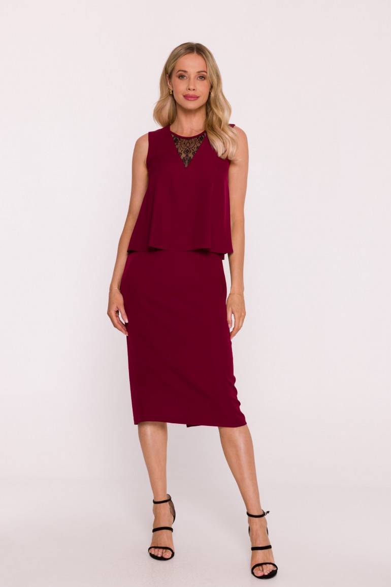 DM1497 Elegancka sukienka z podwójną górą i koronkową wstawką - bordowa
