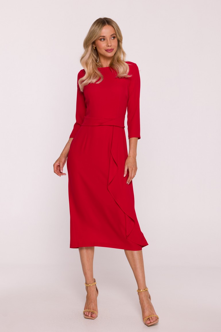 DM1500 Elegancka sukienka z ozdobną falbaną - czerwona