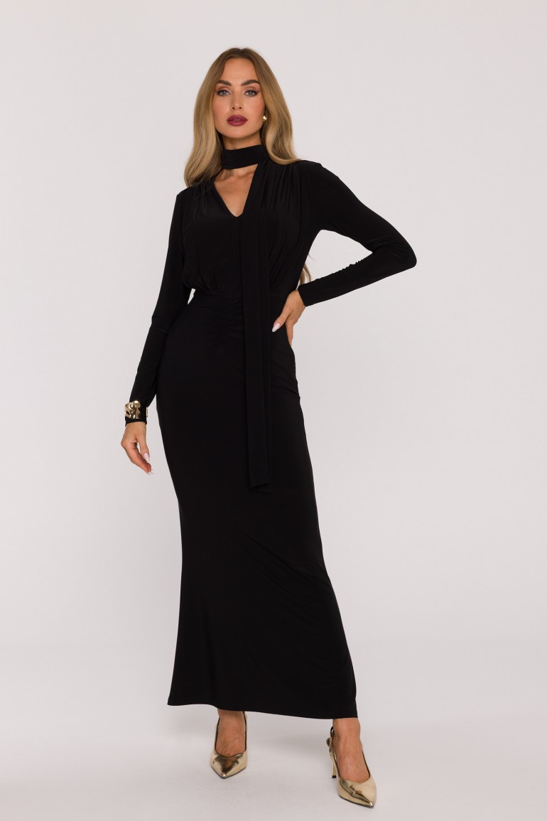 DM1509 Elegancka sukienka maxi z szarfą - czarna