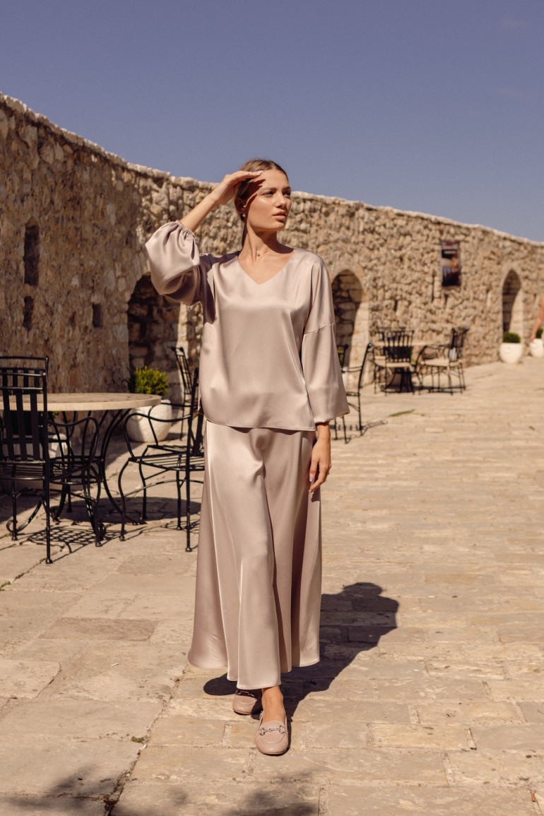 DM1434 Satynowa spódnica midi z wysokim stanem - beżowa