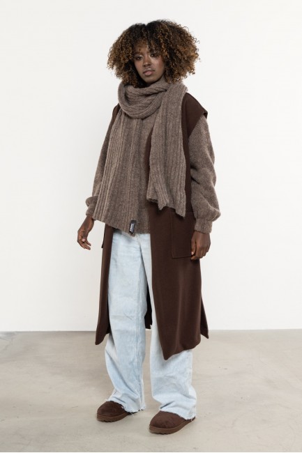 Długi szalik z domieszką moheru - karmelowy