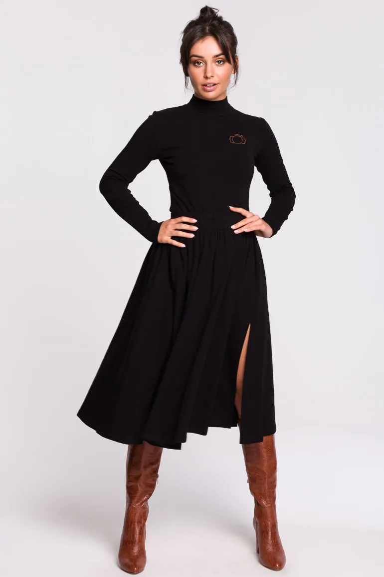 CM4605 Spódnica midi rozkloszowana - czarna