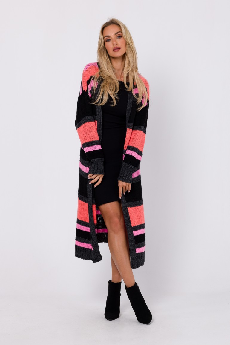 CM7626 Wielokolorowy kardigan w paski - model 3