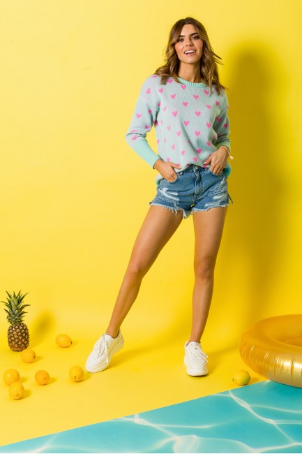 CM5977 Sweter w serduszka -...