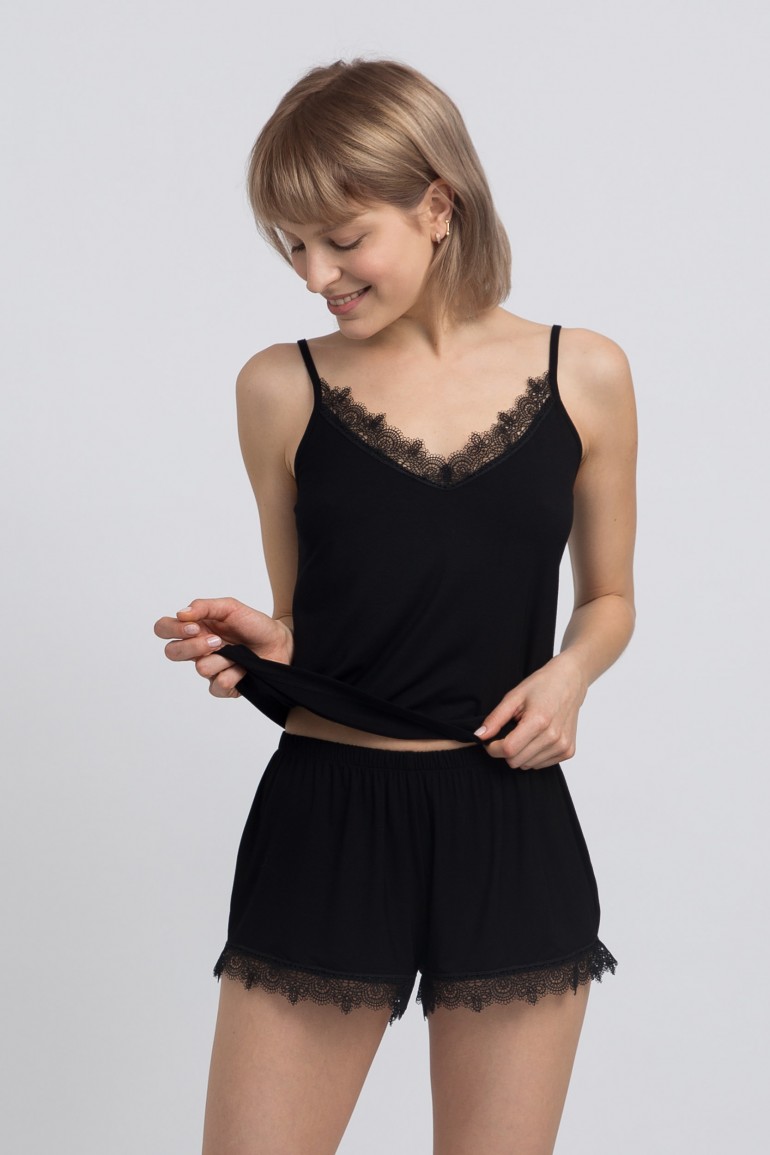 CM5955 Wiskozowe szorty do spania z koronką - czarne