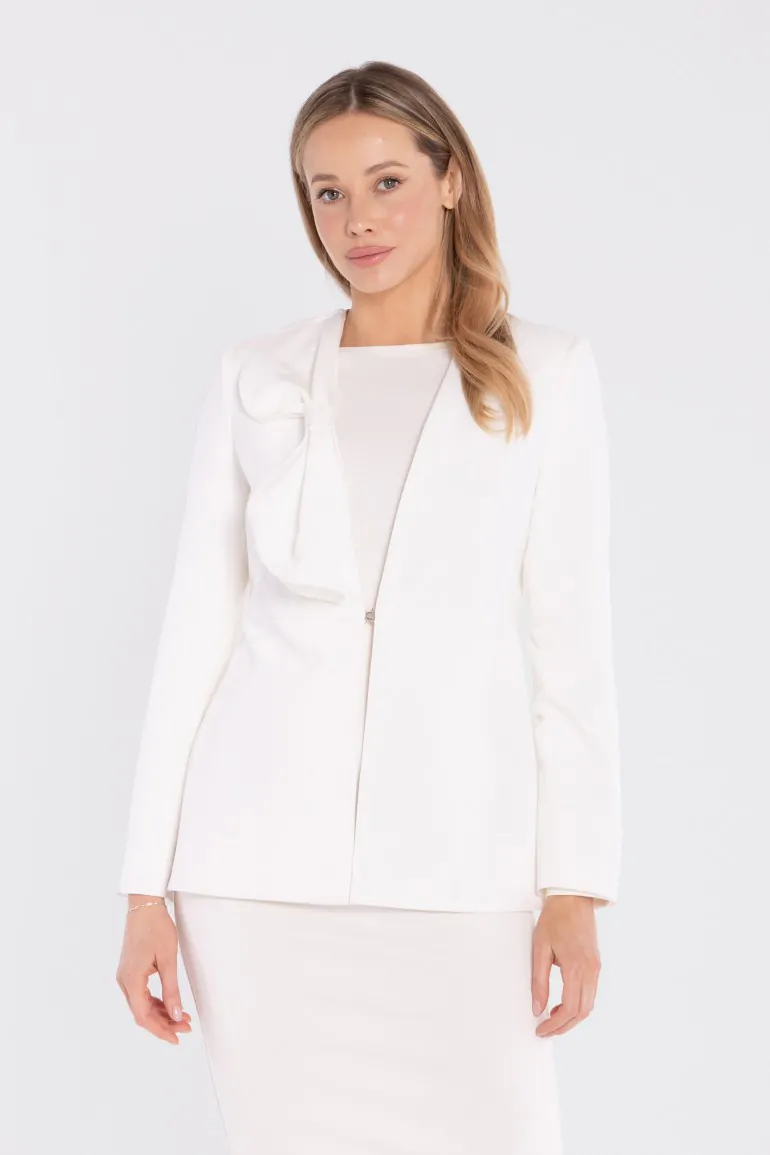 DM1679 Elegancka marynarka z ozdobną kokardą - ecru