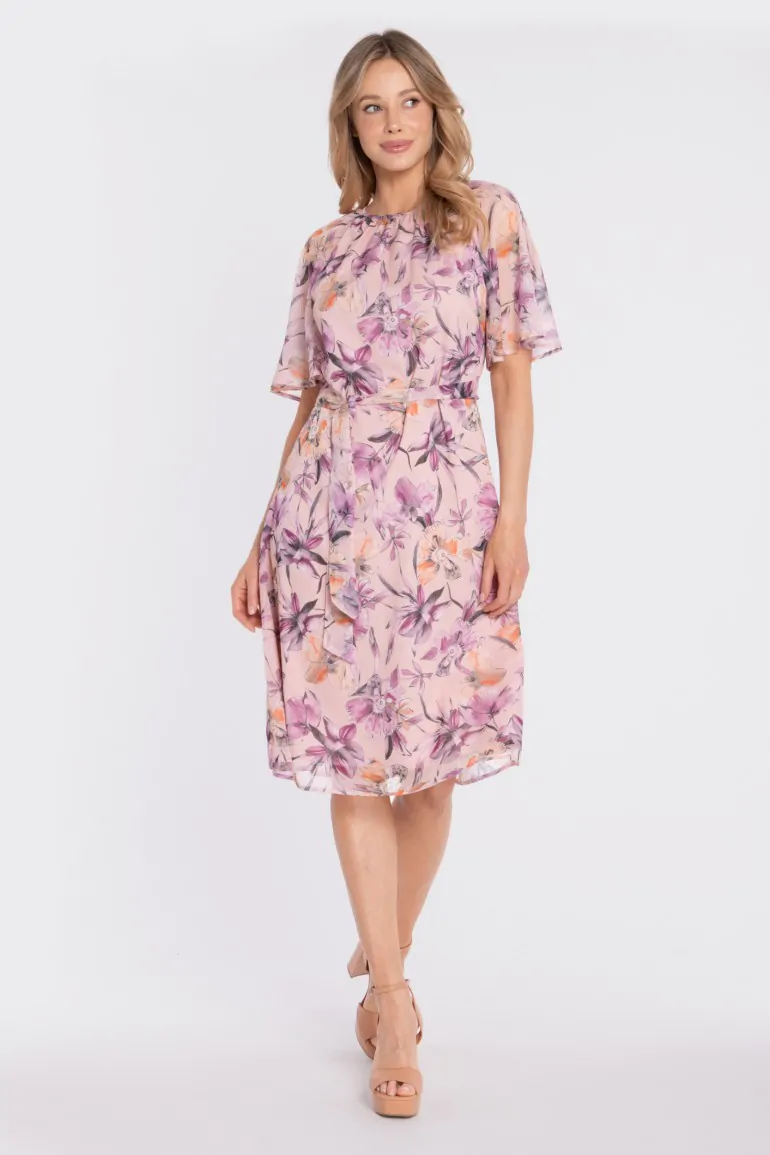 DM1682 Zwiewna sukienka midi z paskiem w talii - model 3