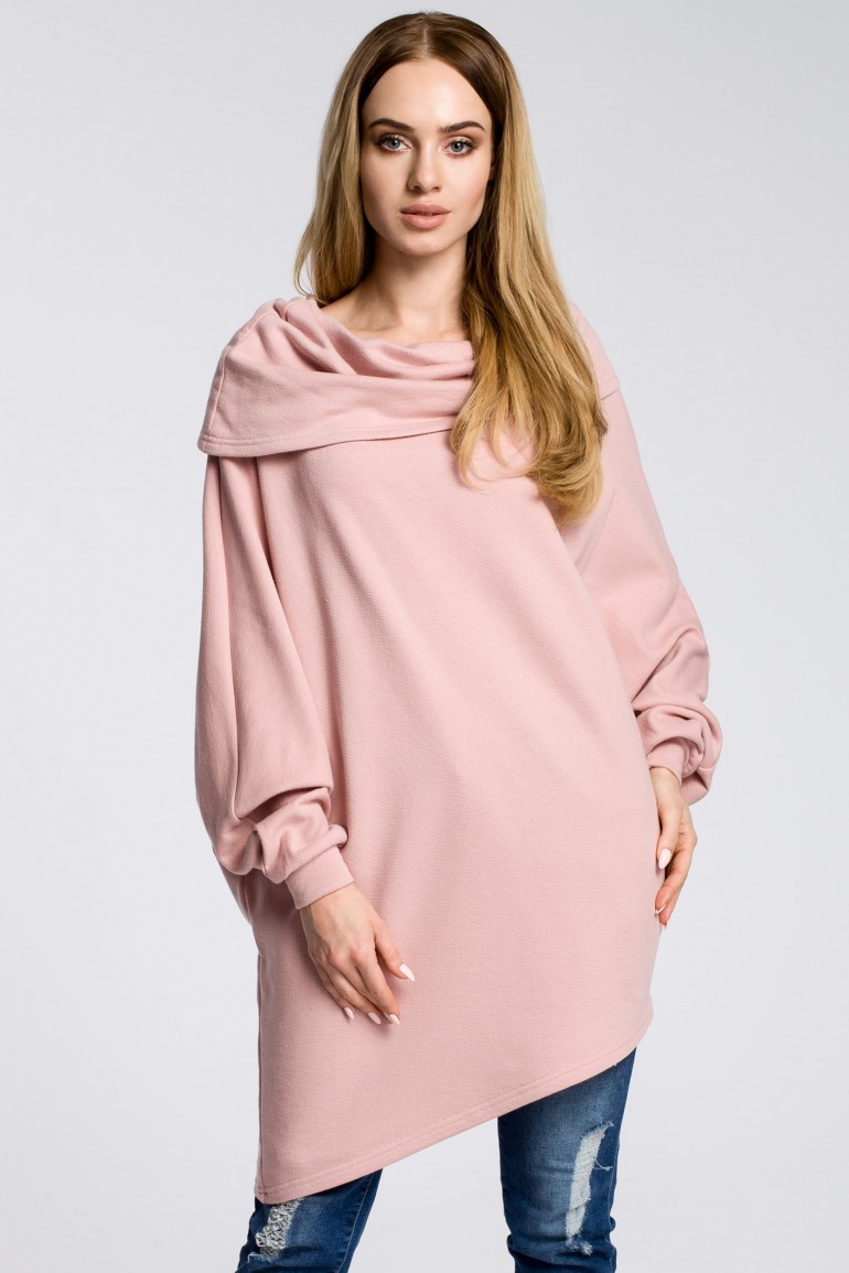 CM3583 Damska bluza z luźnym golfem - pudrowa