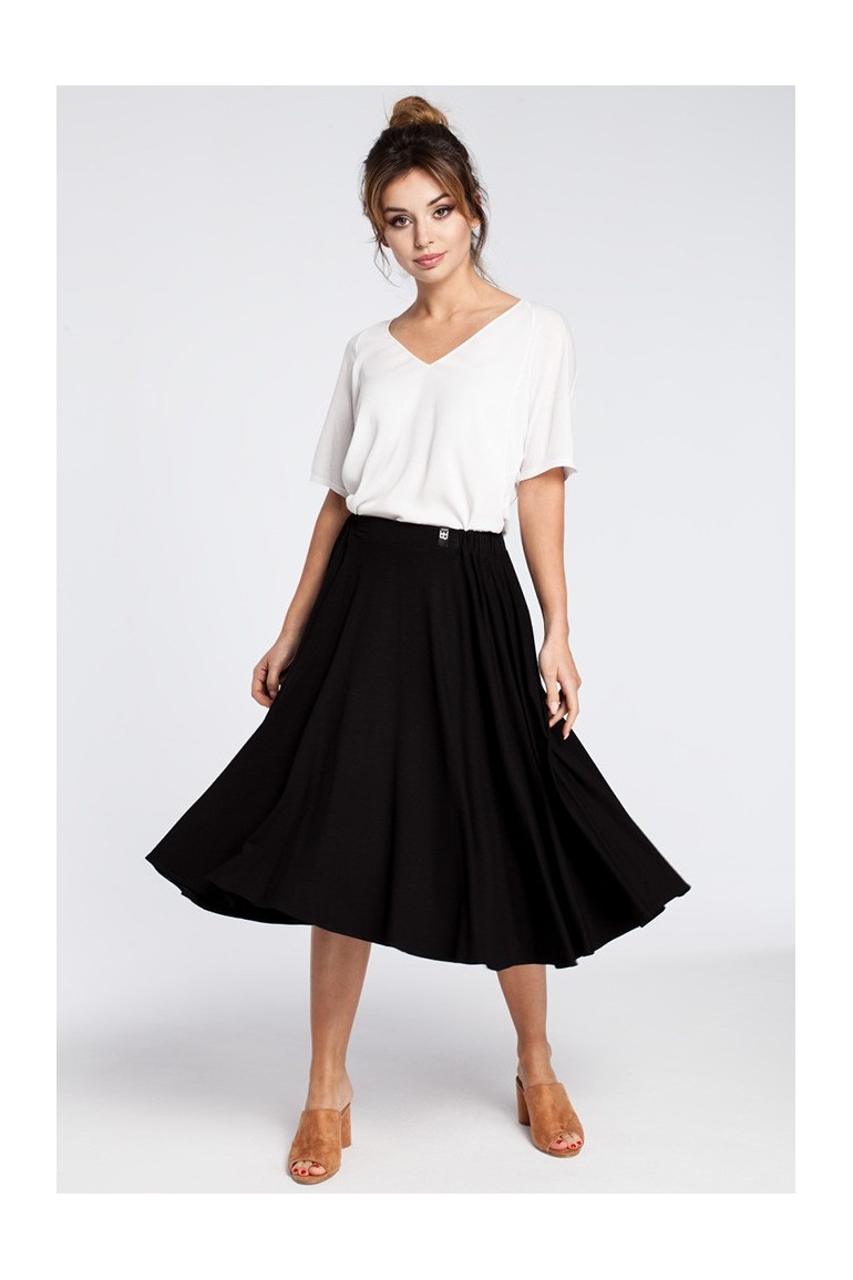 CM3034 Rozkloszowana spódnica midi - czarna