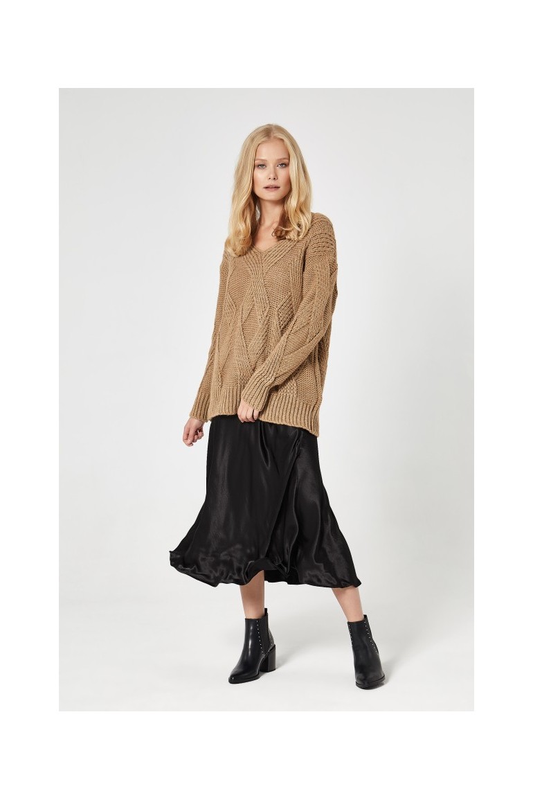 CM4745 Sweter z trójwymiarowym splotem - beżowy