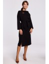 Elegancka sukienka z paskiem w talii - czarna