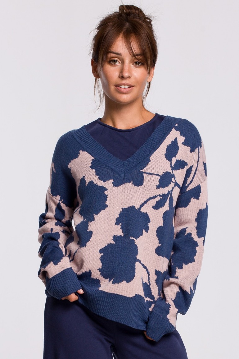 CM5534 Sweter w kwiaty - model 2