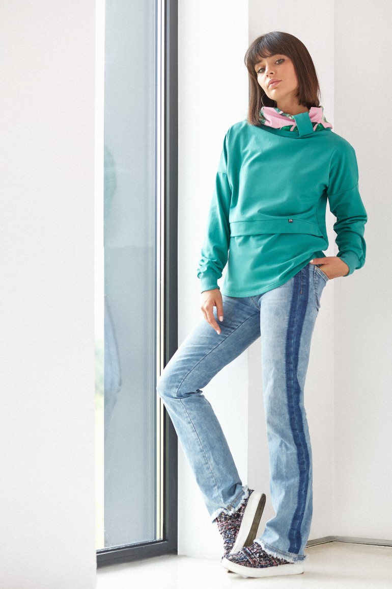 CM3798 Bluza z wysokim kołnierzem we wzór - zielona