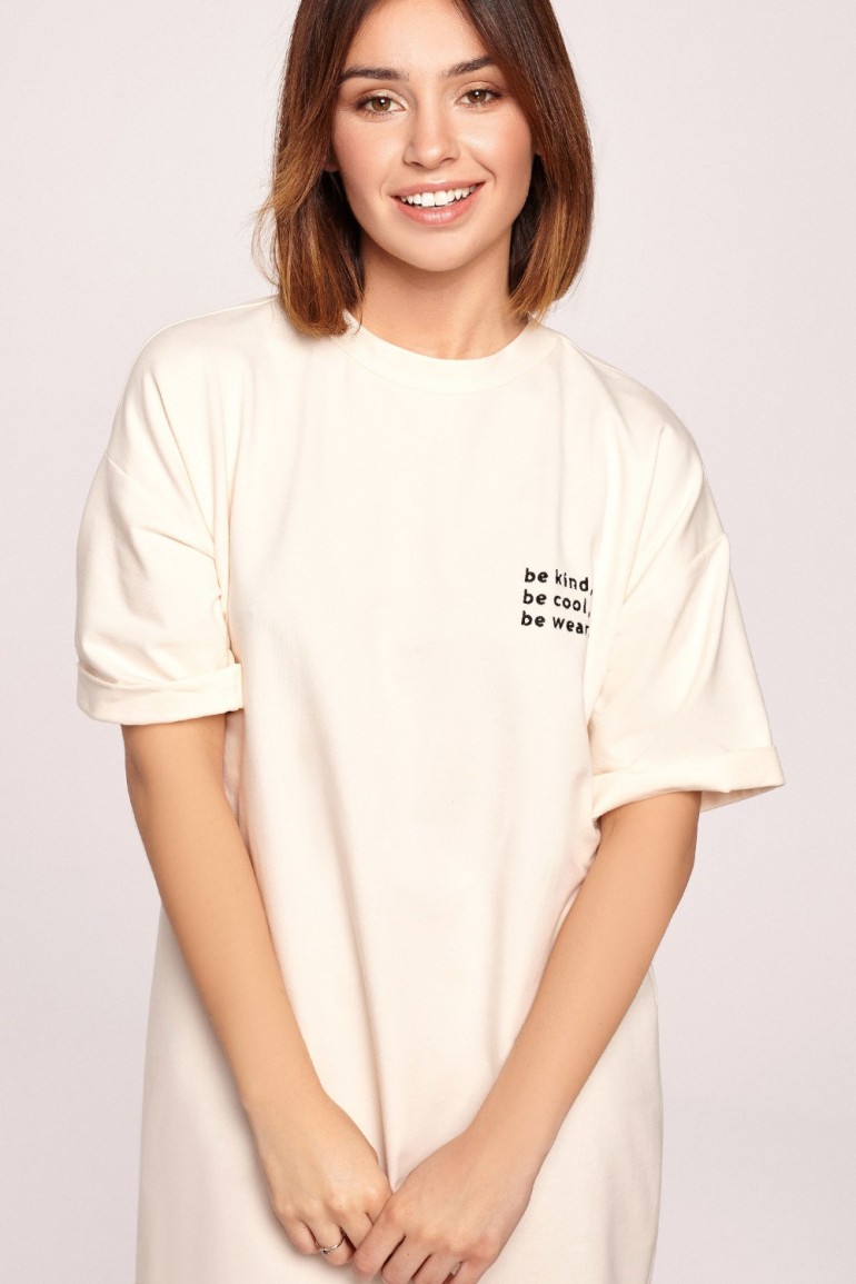 CM5854 Sukienka t-shirtowa midi - śmietankowa