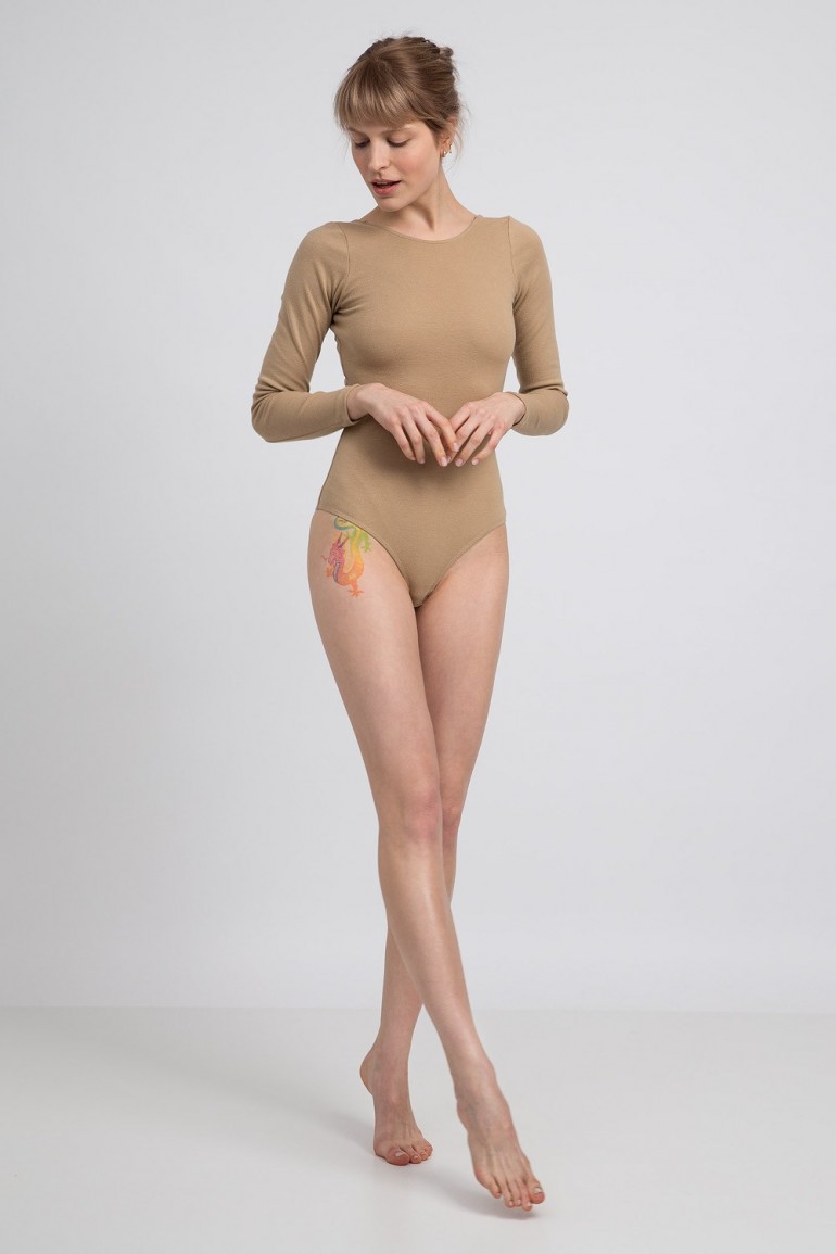 CM5980 Body prążkowane z długimi rękawami - cappuccino