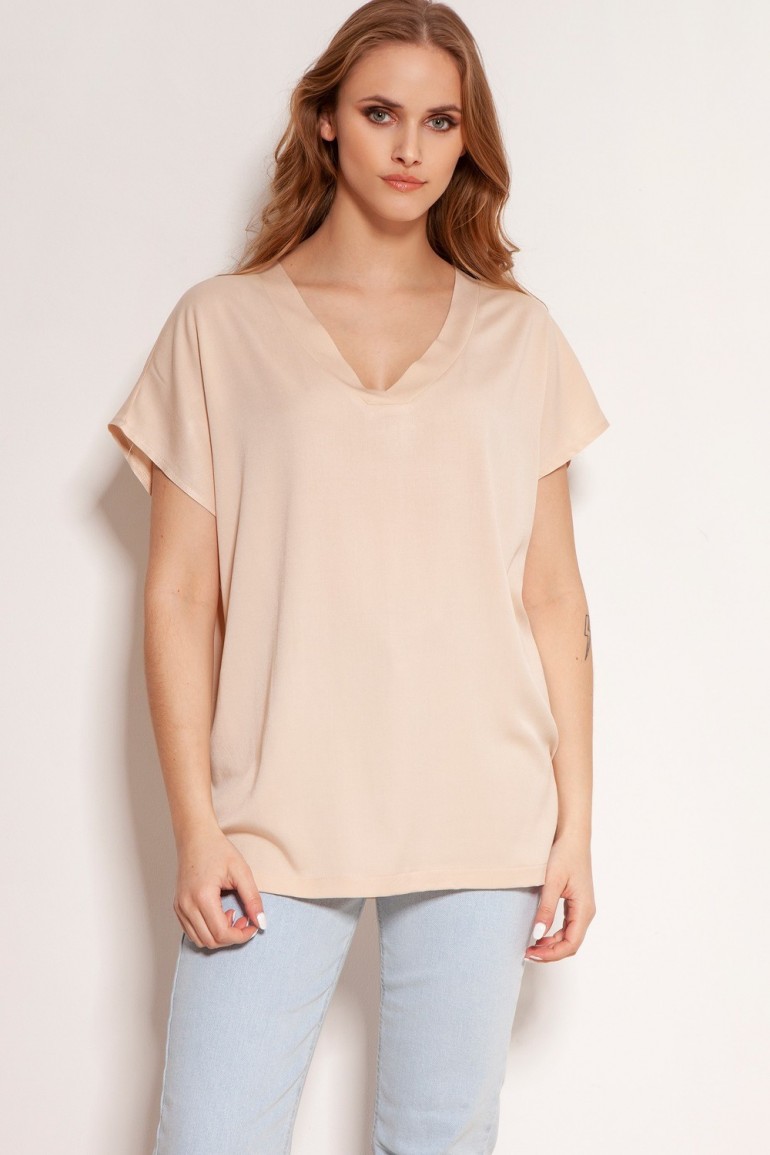 CM5909 - T-shirt w serek - beżowy