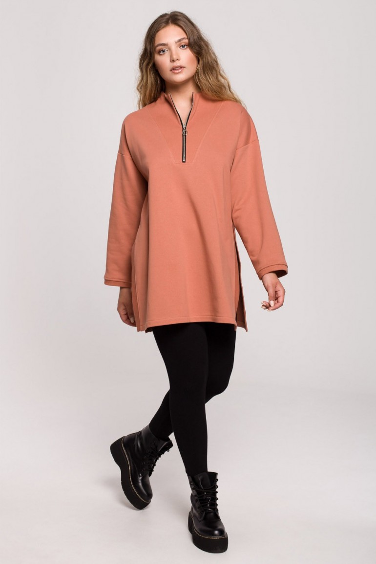 CM6198 Bluza - tunika z zamkiem i rozporkami po bokach - ceglasta
