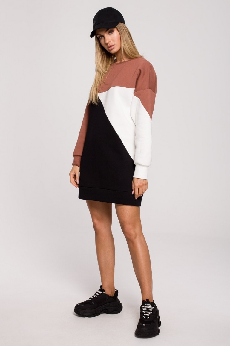 CM6235 Sukienka z połączeniem kolorów - model 2