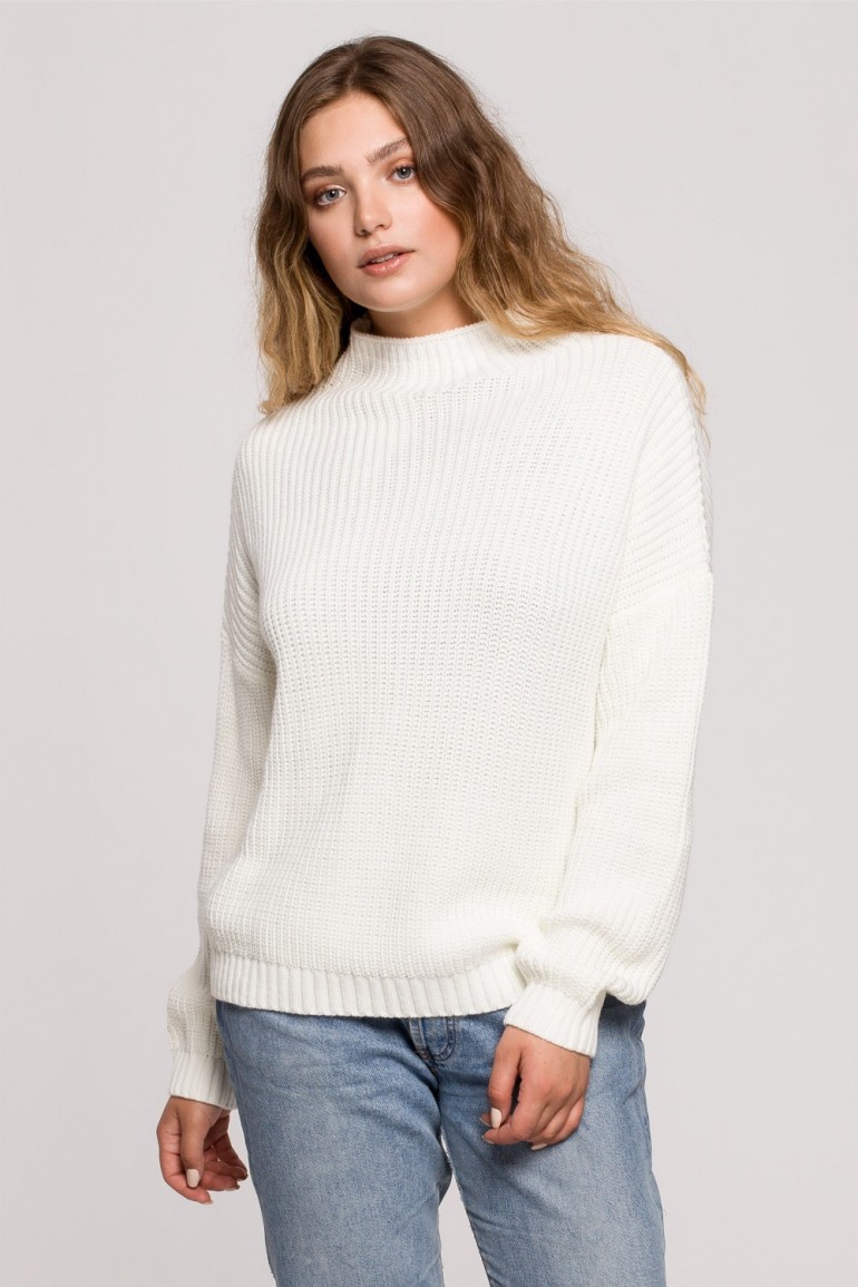 CM6261 Sweter z półgolfem - ecru