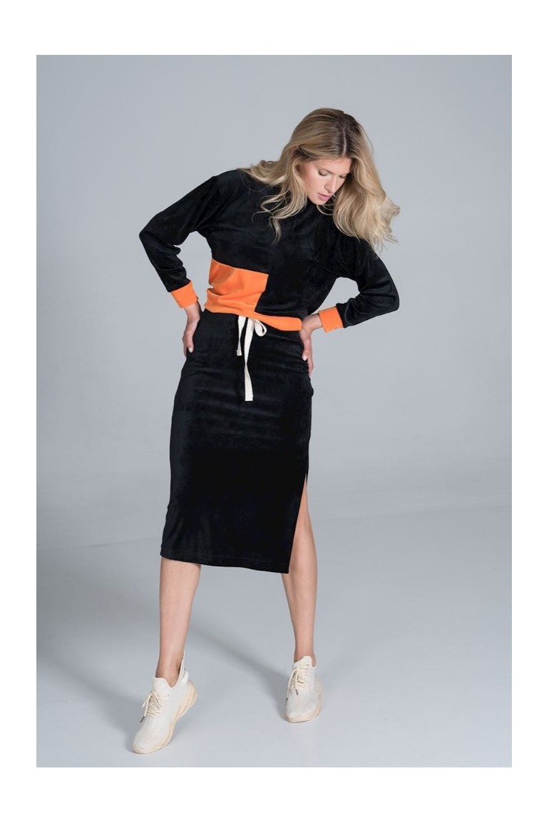 CM6312 Welurowy komplet - bluza + spódnica - czarny
