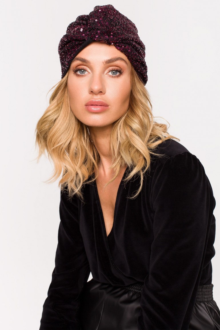 CM6414 Elegancki turban w cekiny - wino