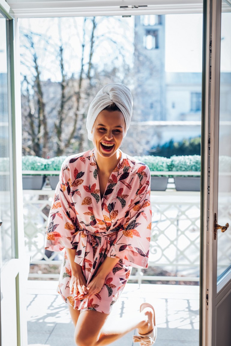 CM6579 Szlafrok o kroju kimono - model 1