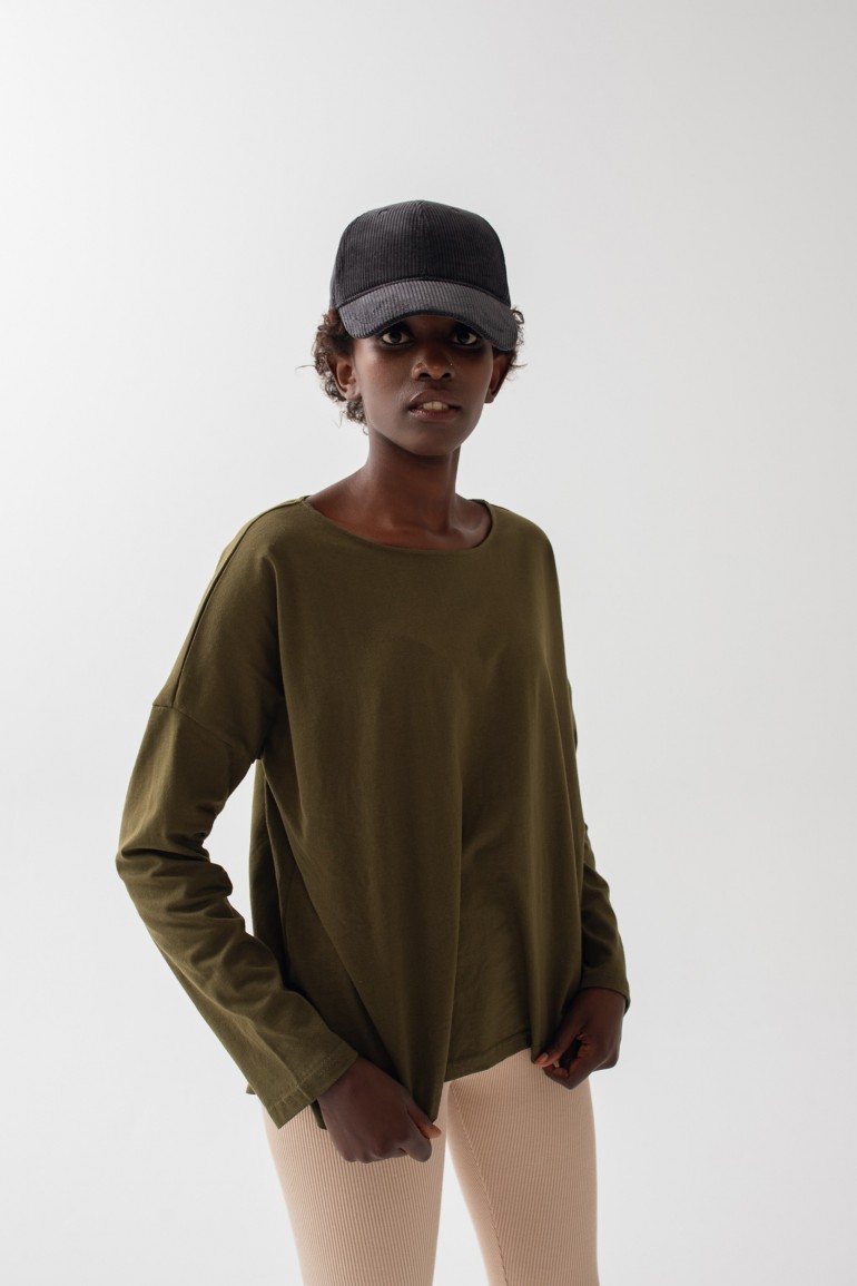 CM6646 Klasyczna bluzka z długim rękawem - khaki