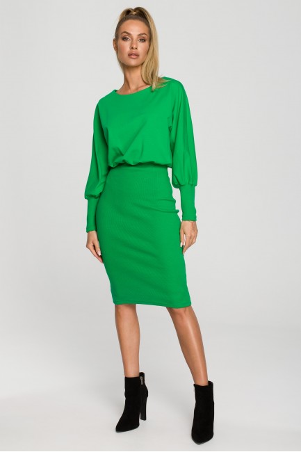 Sukienka z dopasowanym dołem - soczysto zielona CM6834 Sukienka z...