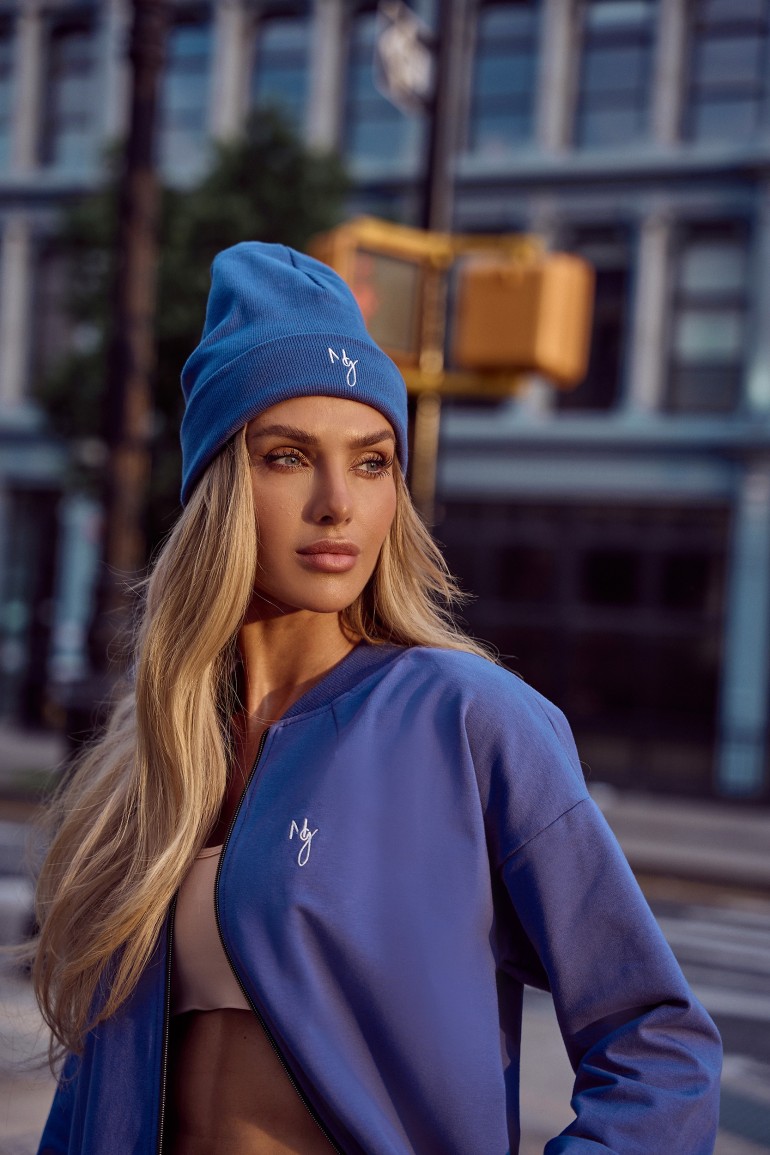 CM6853 Czapka beanie z haftem - indygo