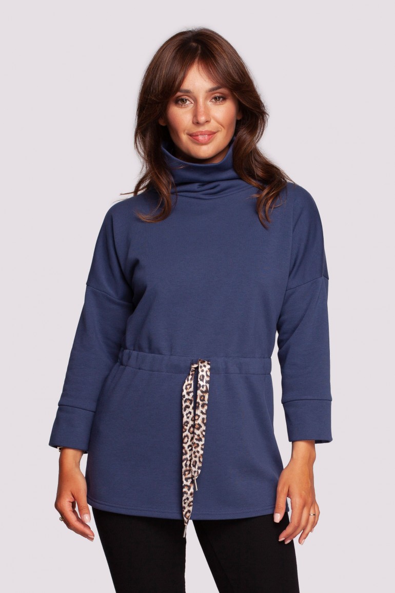 CM6862 Bluza z golfem o przedłużonym kroju - niebieska