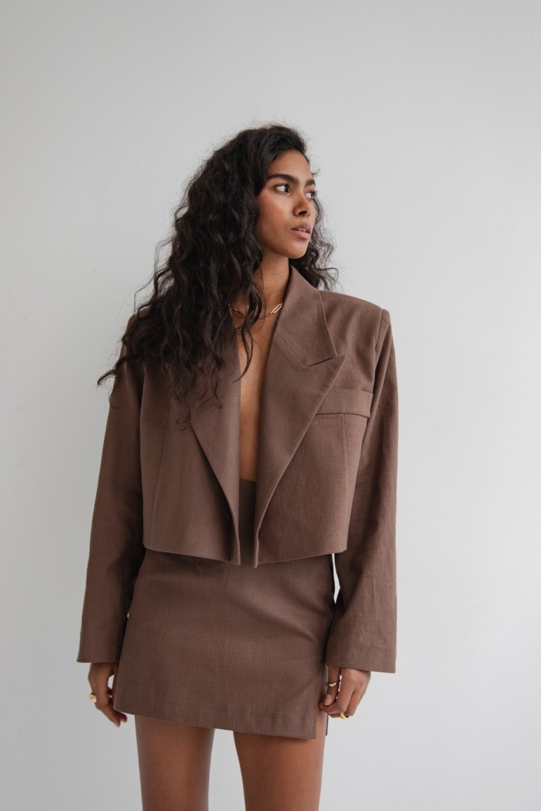CM6808 Krótka marynarka oversize - brązowa