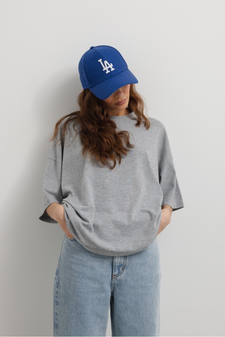 CM7276 Klasyczny t-shirt typu oversize - szary